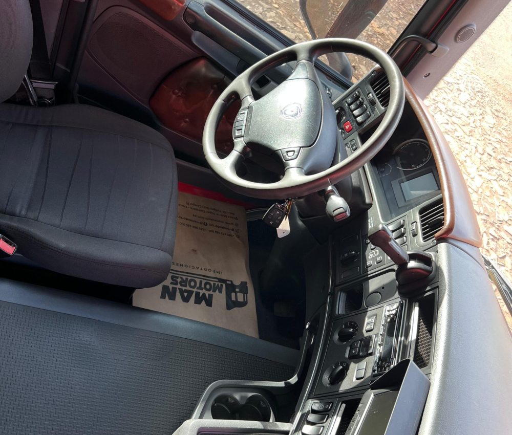 WhatsApp-Image-2026-04-27-at-16.40.41