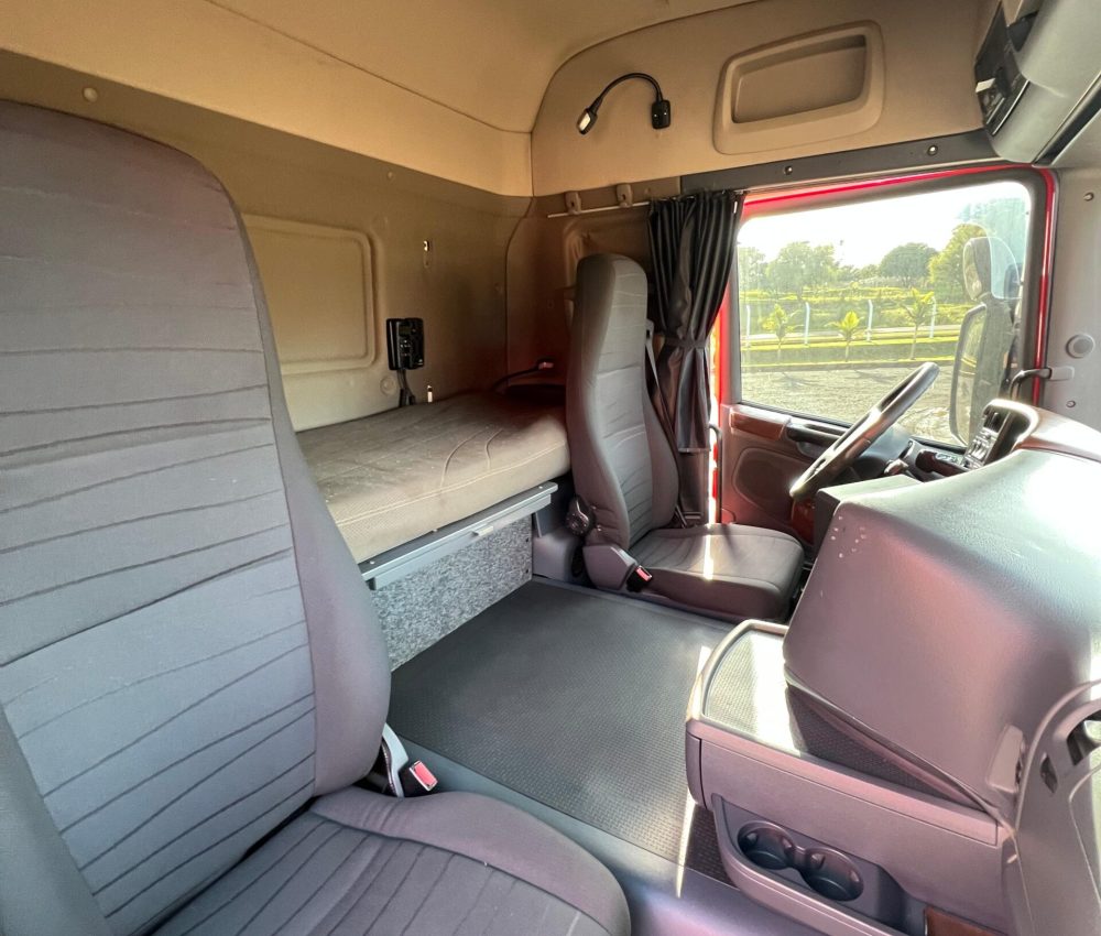 WhatsApp-Image-2026-04-27-at-16.40.42